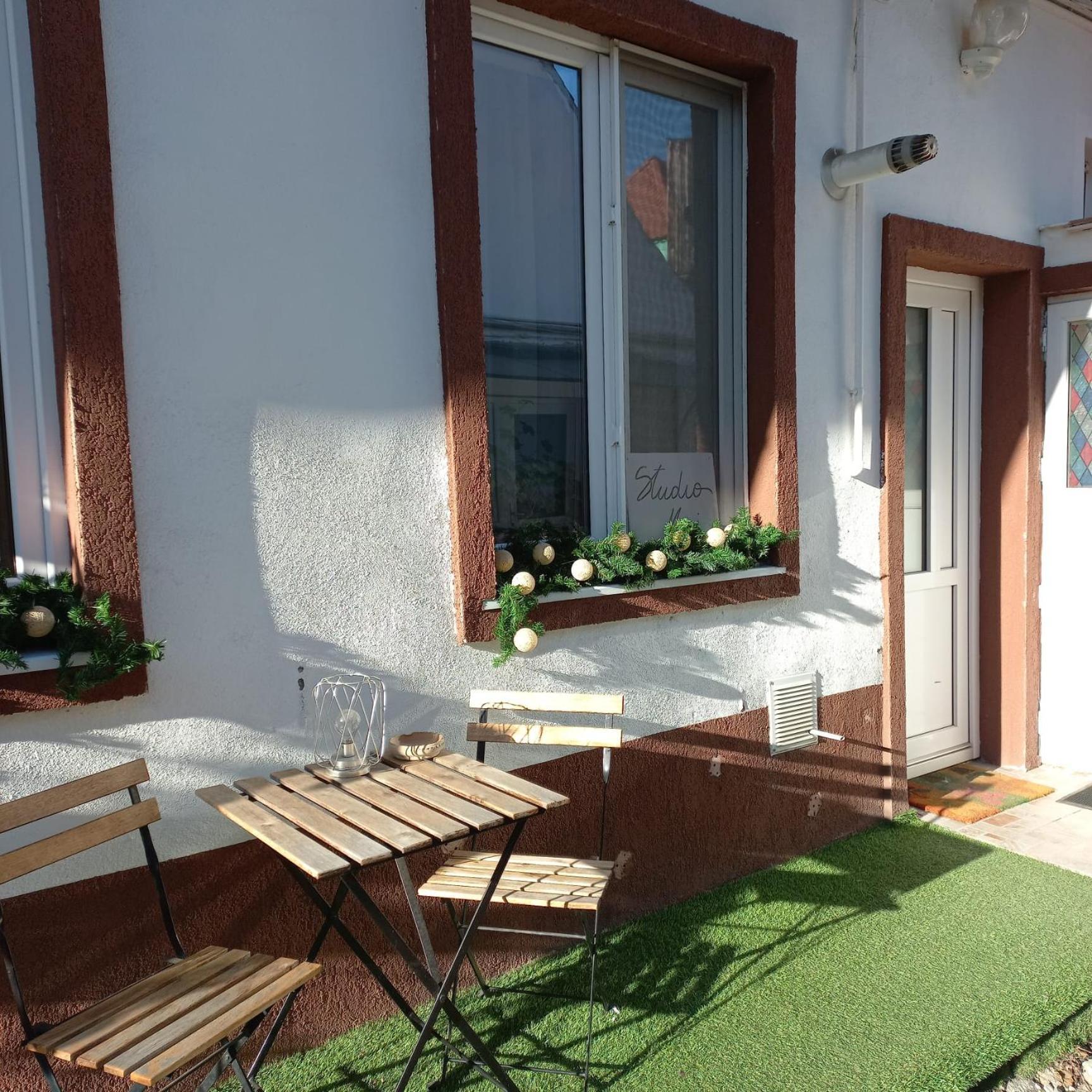 Flh - Studio Mai Cu Aroma De Cafea Si Ceai Hermannstadt Exterior foto